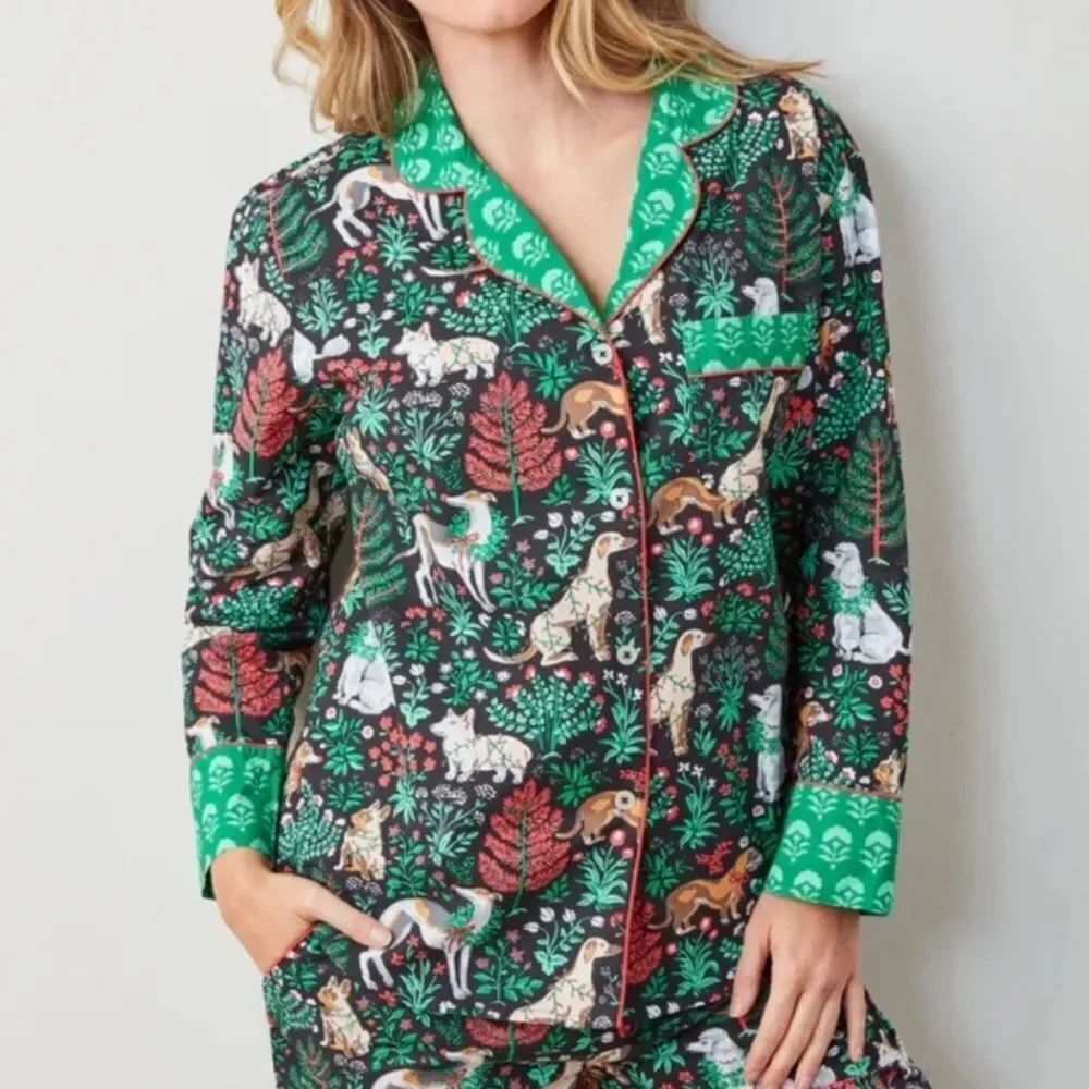 Printfresh Green Pajama Top with Whimsical Holiday Print S
